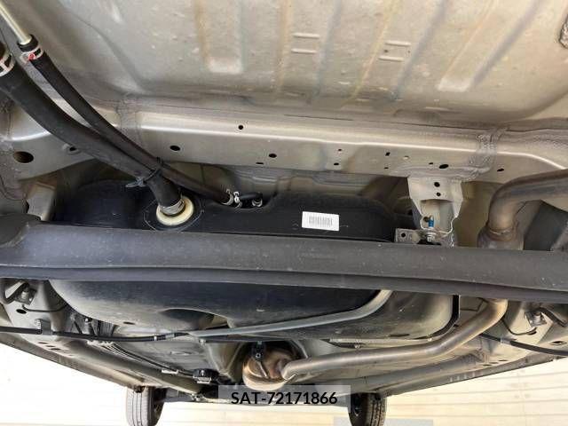 Suzuki ALTO 2017-02 395579-19