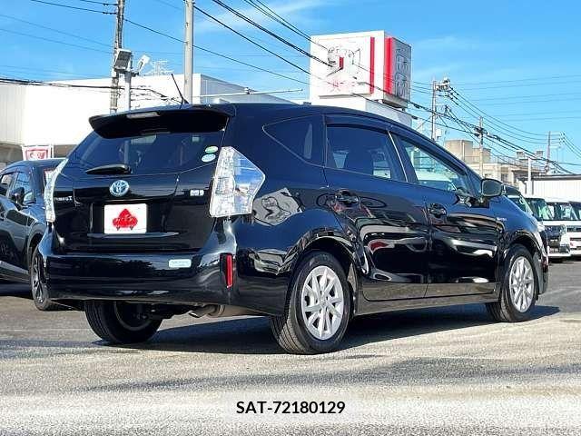 Toyota PRIUS ALPHA 2013-05 282402-2