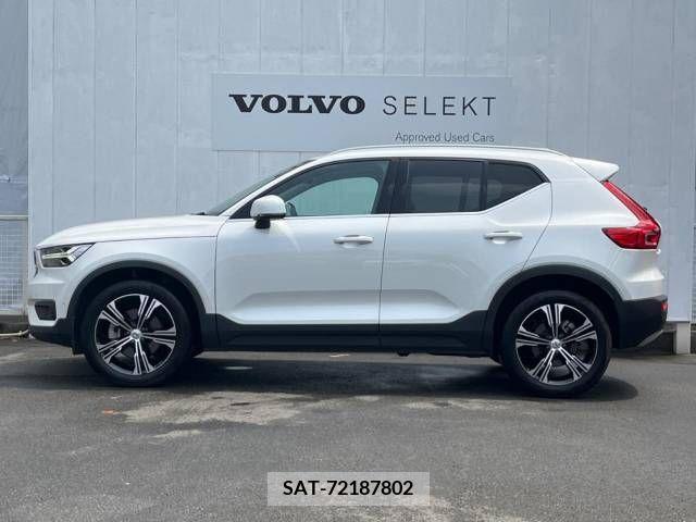 Volvo XC40 2022-03 394911-17