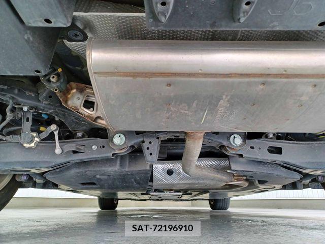 Toyota PRIUS 2017-08 384152-15