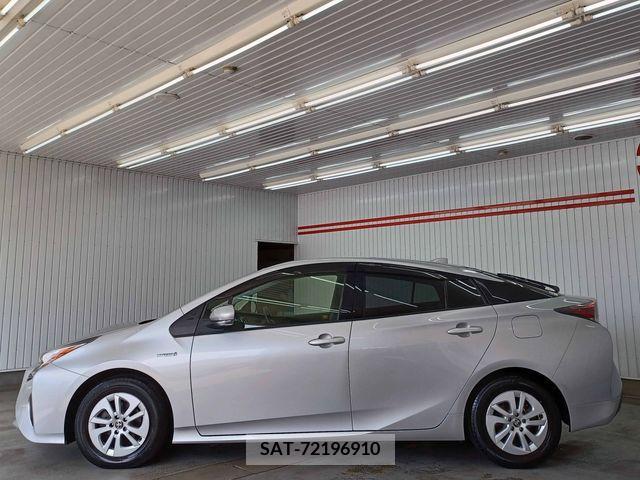 Toyota PRIUS 2017-08 384152-13