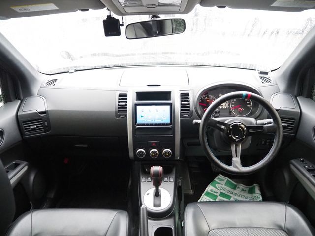 Nissan X-TRAIL 2012-03 195223-5