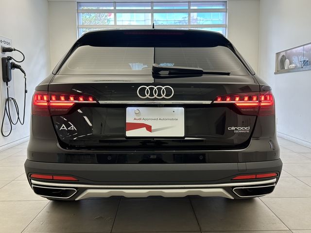 Audi A4 2020-12 15630-3