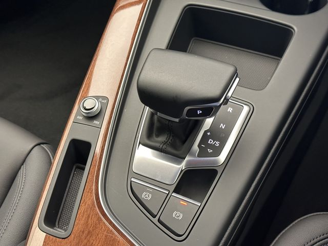 Audi A4 2020-12 15630-13