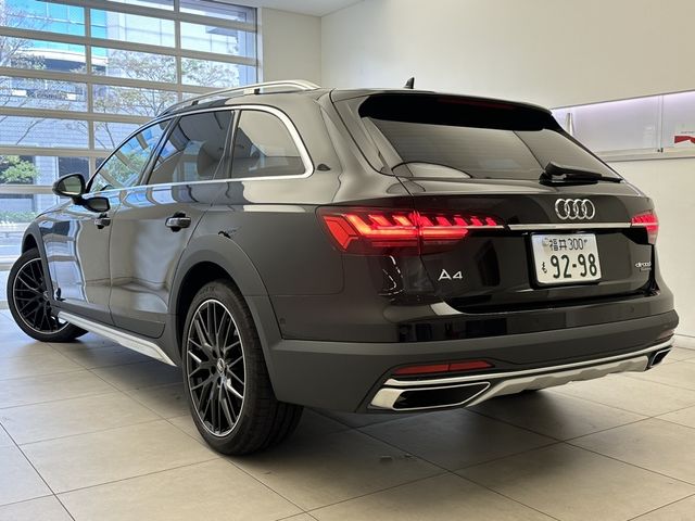 Audi A4 2020-12 15630-5