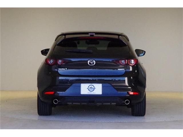 Mazda MAZDA3 2021-10 191996-22