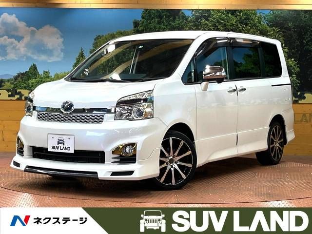 Toyota VOXY 2013-06 20328-0