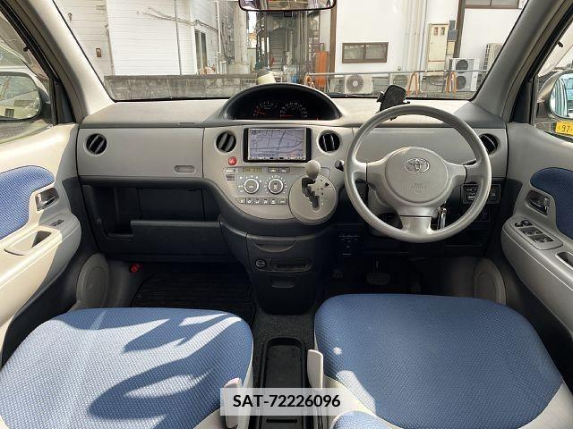 Toyota SIENTA 2006-01 368160-1