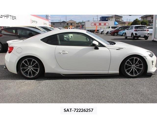 Toyota 86 2016-11 204673-7