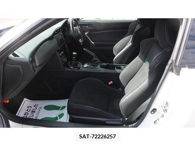 Toyota 86 2016-11 204673-10
