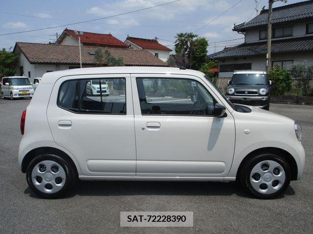 Suzuki ALTO 2023-05 287228-9
