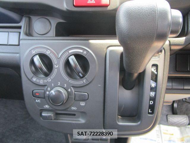 Suzuki ALTO 2023-05 287228-11