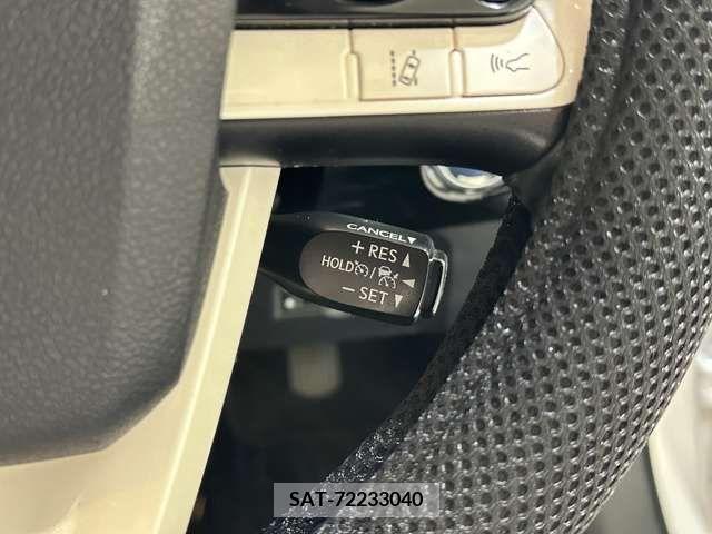 Toyota PRIUS 2016-06 282170-18