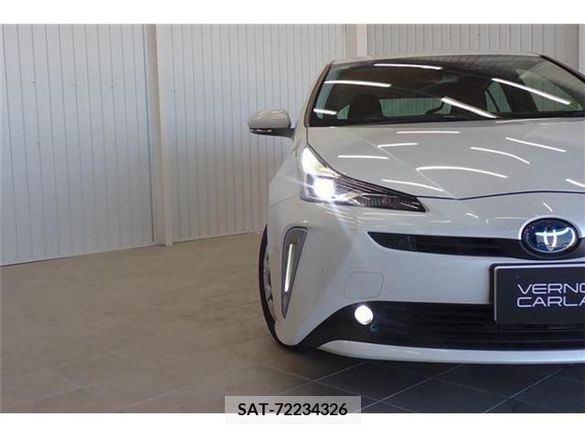 Toyota PRIUS 2022-01 366303-7