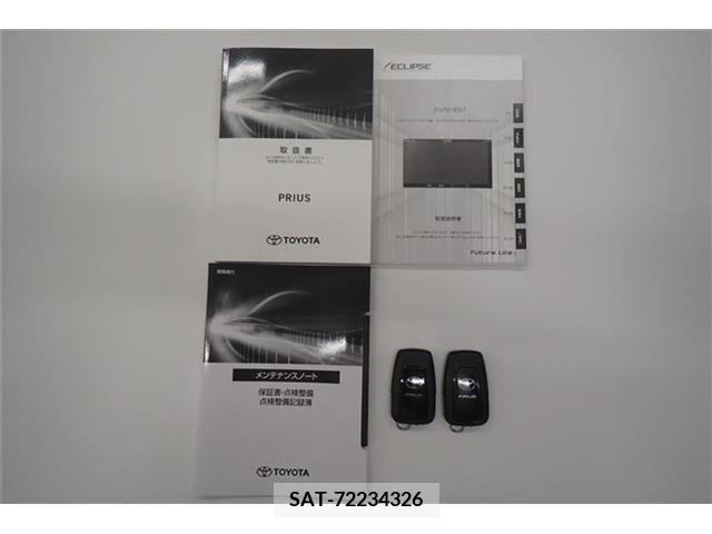 Toyota PRIUS 2022-01 366303-2