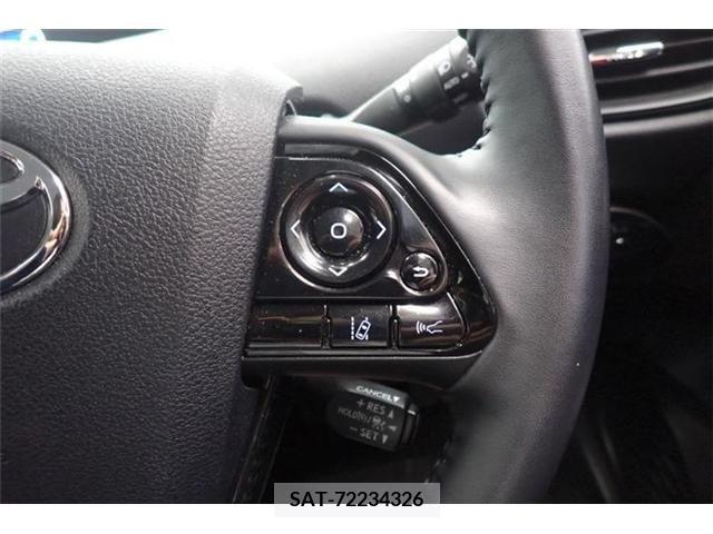 Toyota PRIUS 2022-01 366303-16
