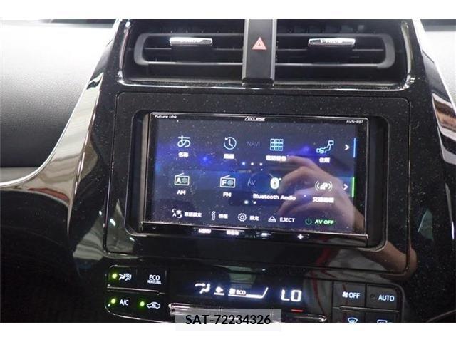 Toyota PRIUS 2022-01 366303-11
