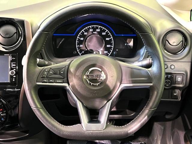 Nissan NOTE 2017-01 190462-11