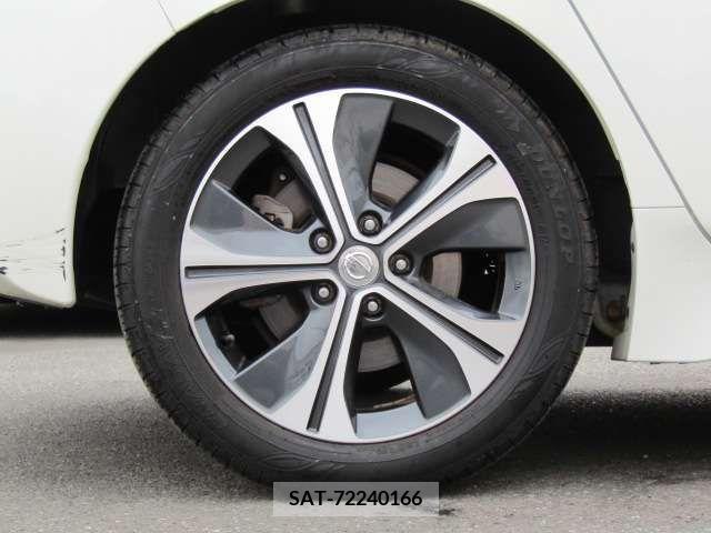 Nissan LEAF 2018-11 224242-9