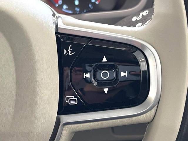 Volvo XC90 2022-03 190296-8