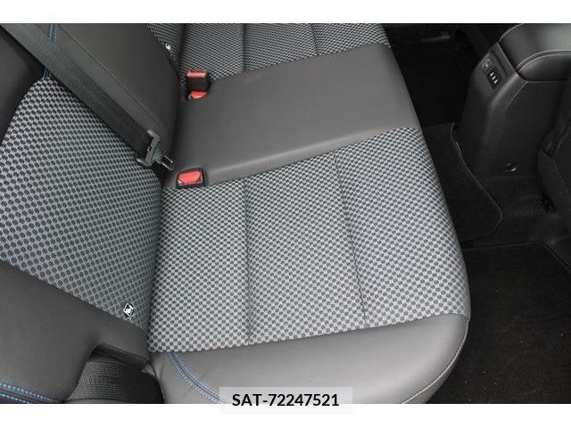 Nissan KICKS 2021-01 326009-11