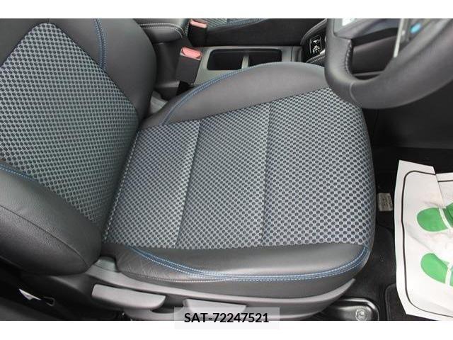 Nissan KICKS 2021-01 326009-10