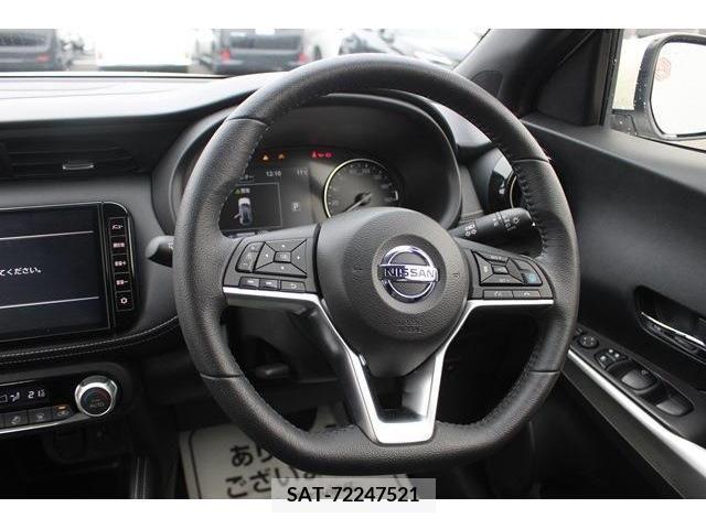 Nissan KICKS 2021-01 326009-13