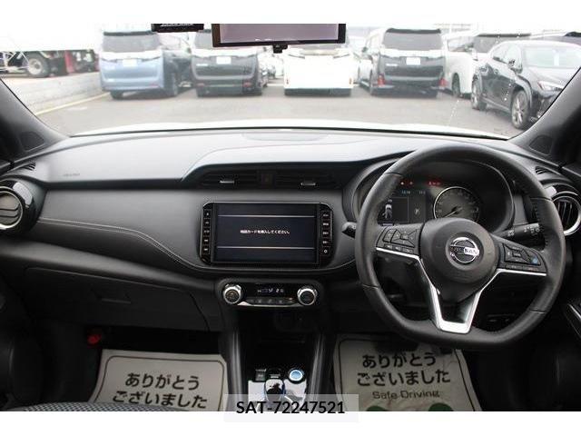 Nissan KICKS 2021-01 326009-12