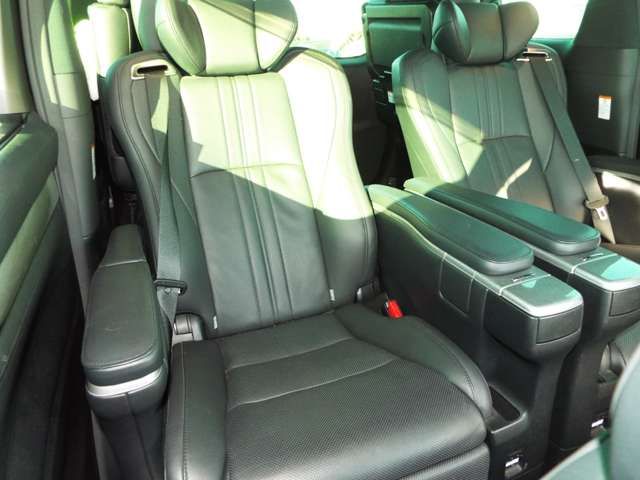 Toyota VELLFIRE 2018-11 28369-15
