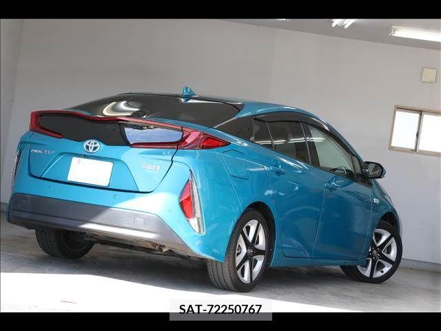 Toyota PRIUS PHV 2017-05 255306-8