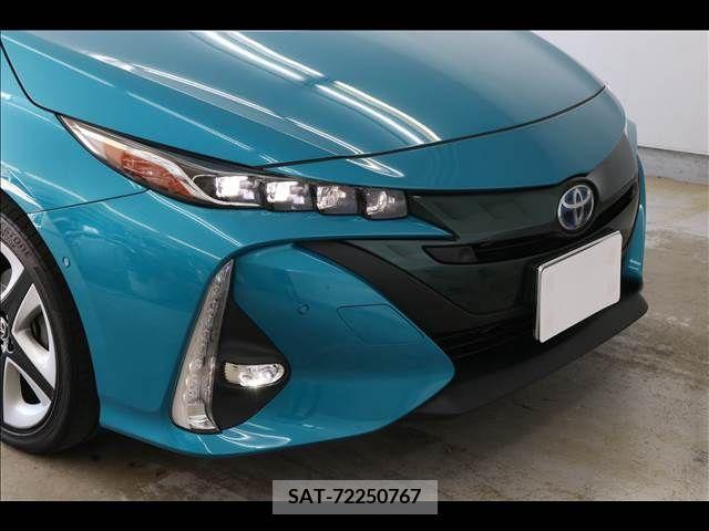 Toyota PRIUS PHV 2017-05 255306-11
