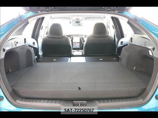 Toyota PRIUS PHV 2017-05 255306-19