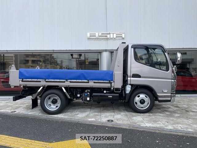 Mitsubishi CANTER 2023-08 208761-2
