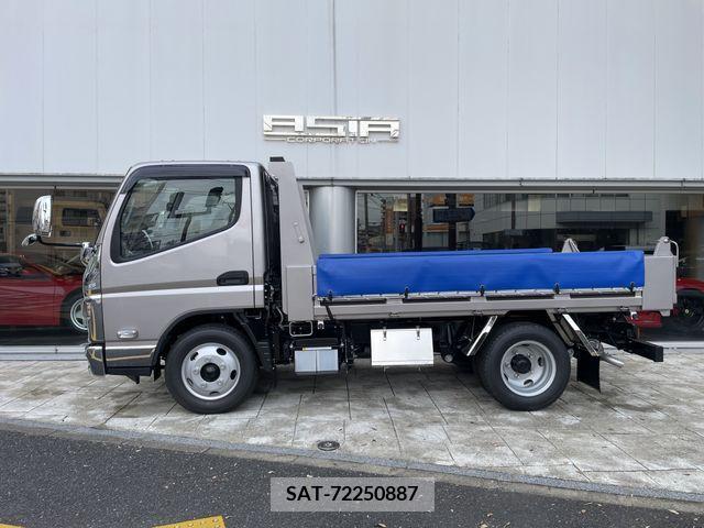 Mitsubishi CANTER 2023-08 208761-3