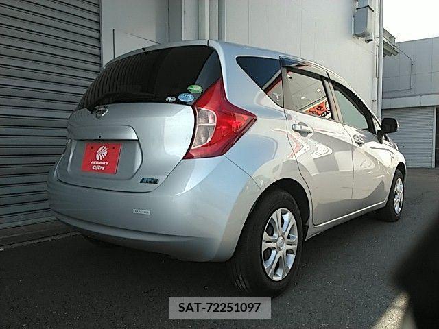 Nissan NOTE 2013-07 279903-2