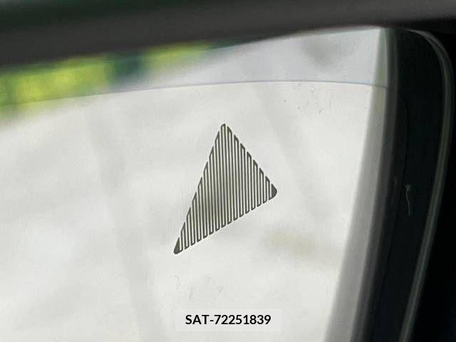 Mazda CX-30 2023-07 358489-7