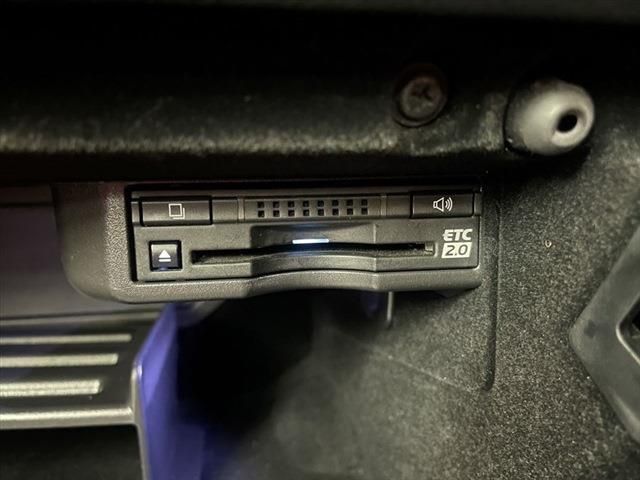 Lexus IS 2017-02 25393-29