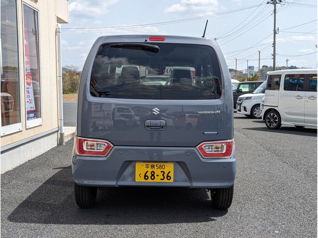 Suzuki WAGON R 2022-10 3218-8
