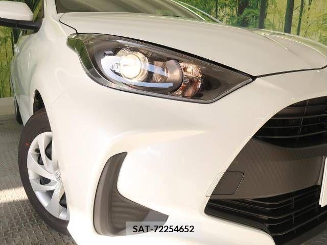 Toyota YARIS 2023-06 371389-12