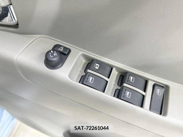Daihatsu MOVE CONTE 2013-12 326945-7