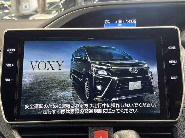 Toyota VOXY 2021-03 185236-2