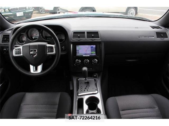 Dodge CHALLENGER 2013-05 371849-6