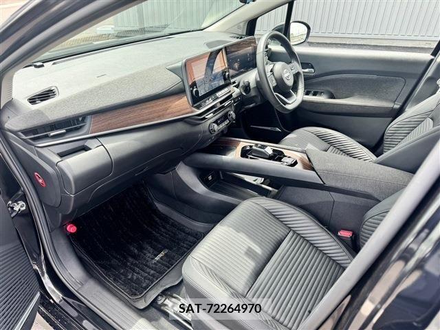 Nissan AURA 2023-02 261467-15