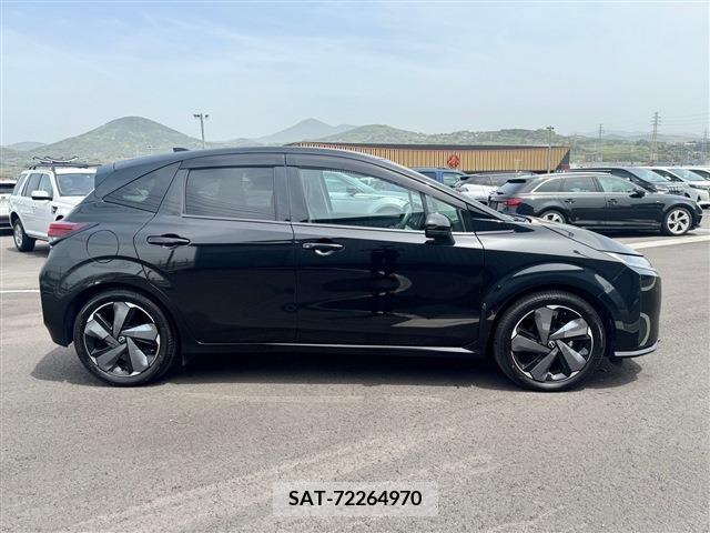 Nissan AURA 2023-02 261467-4