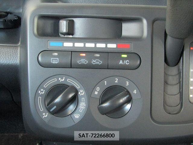 Nissan MOCO 2013-08 388644-14