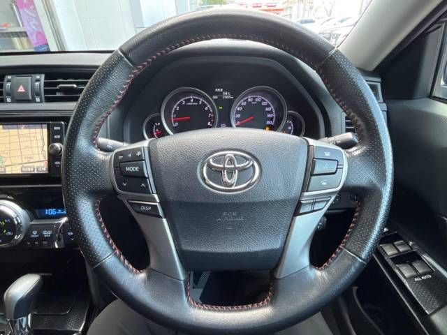 Toyota MARK X 2017-11 196628-8