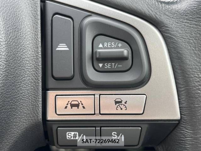 Subaru FORESTER 2016-10 330809-8