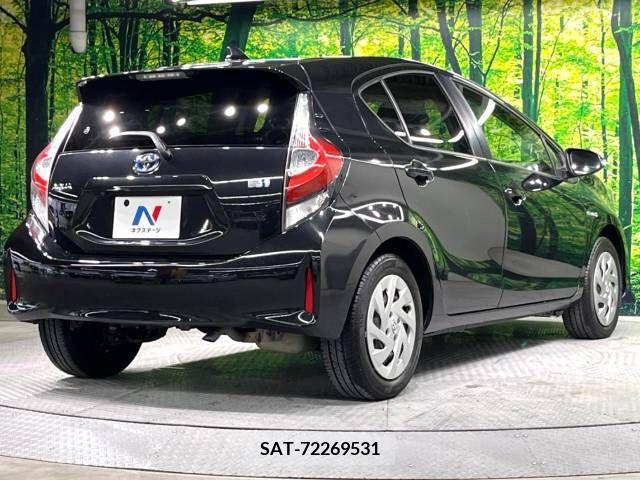 Toyota AQUA 2019-04 291898-17