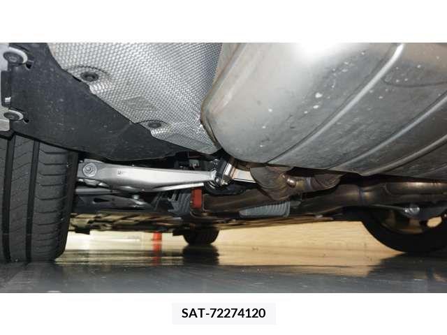 Bmw M4 2021-04 211630-12