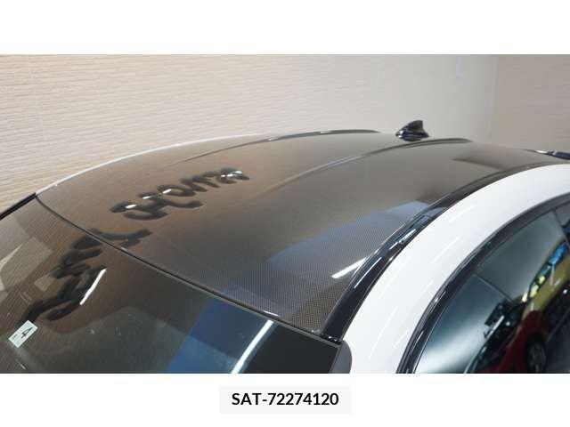 Bmw M4 2021-04 211630-11